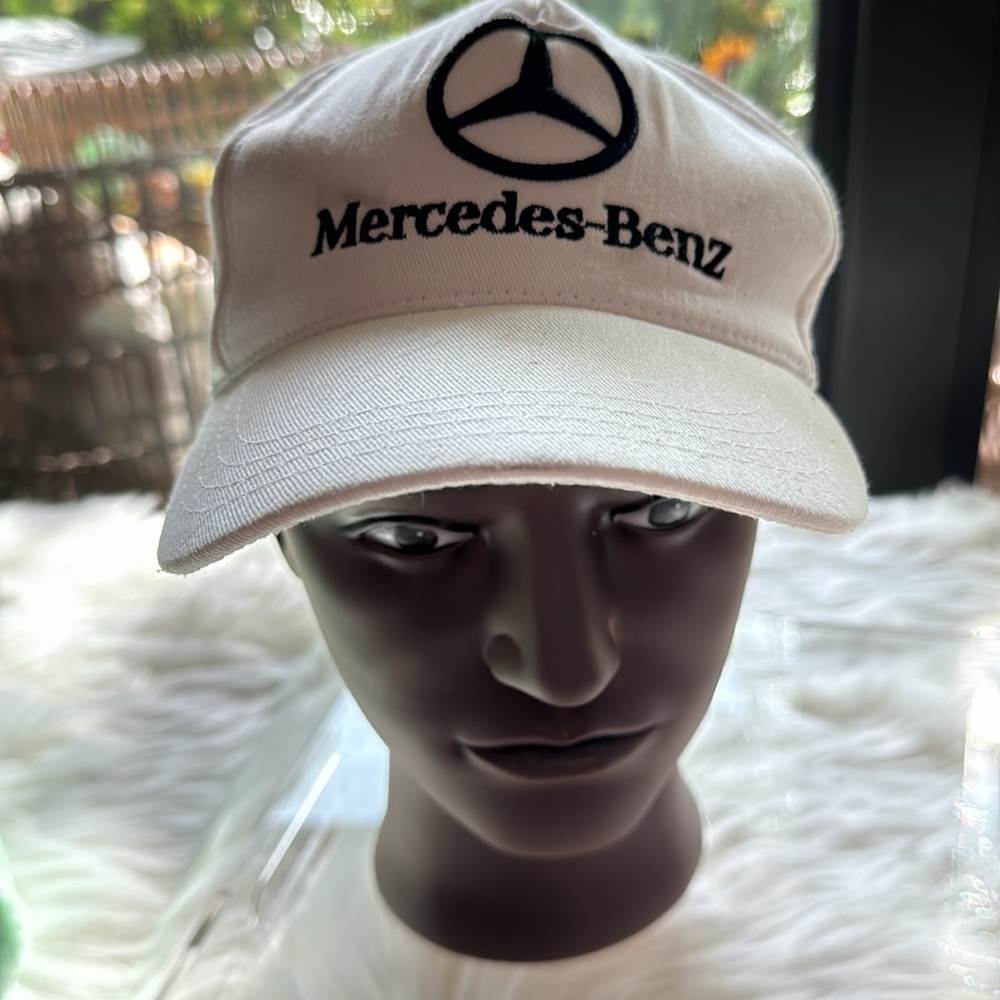 Mercedes-Benz Cap - Picture 3 of 4